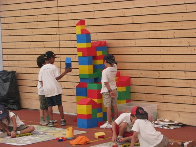 Village Camps International Summer Camp VDC Geneva 2016-08-12 https://www.villagecamps.com/journals_admin/images/124-34-IMG_2934.jpg
