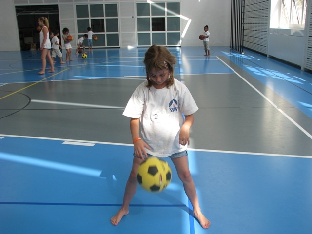 Village Camps International Summer Camp VDC Geneva 2016-08-12 https://www.villagecamps.com/journals_admin/images/125-34-IMG_2979.jpg