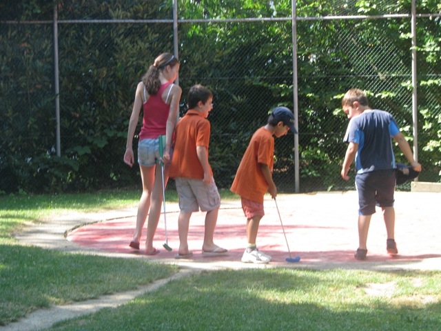 Village Camps International Summer Camp VDC Geneva 2016-08-12 https://www.villagecamps.com/journals_admin/images/128-34-IMG_3044.jpg
