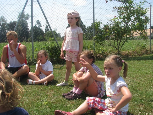 Village Camps International Summer Camp VDC Geneva 2016-08-12 https://www.villagecamps.com/journals_admin/images/130-34-IMG_3222.jpg