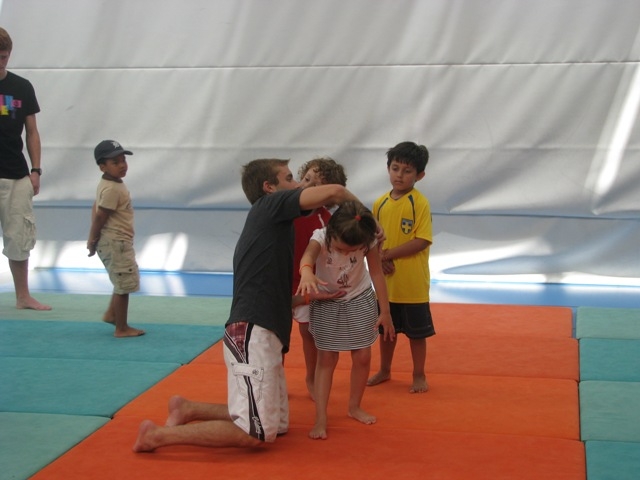 Village Camps International Summer Camp VDC Geneva 2016-08-12 https://www.villagecamps.com/journals_admin/images/131-34-IMG_3235.jpg