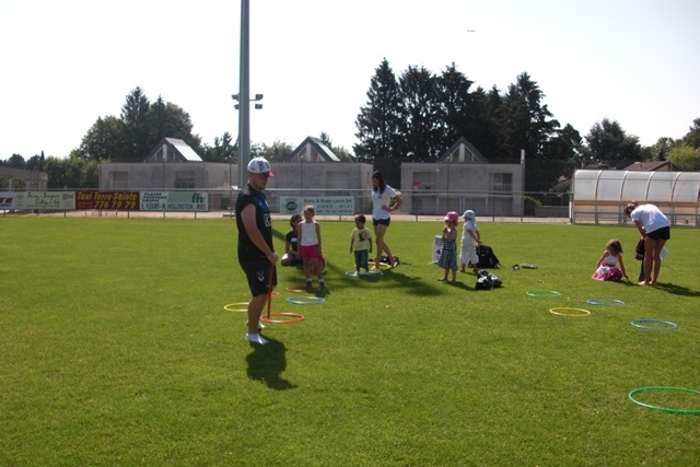 Village Camps International Summer Camp VDC Geneva 2016-08-12 https://www.villagecamps.com/journals_admin/images/132-34-CIMG0942.jpg