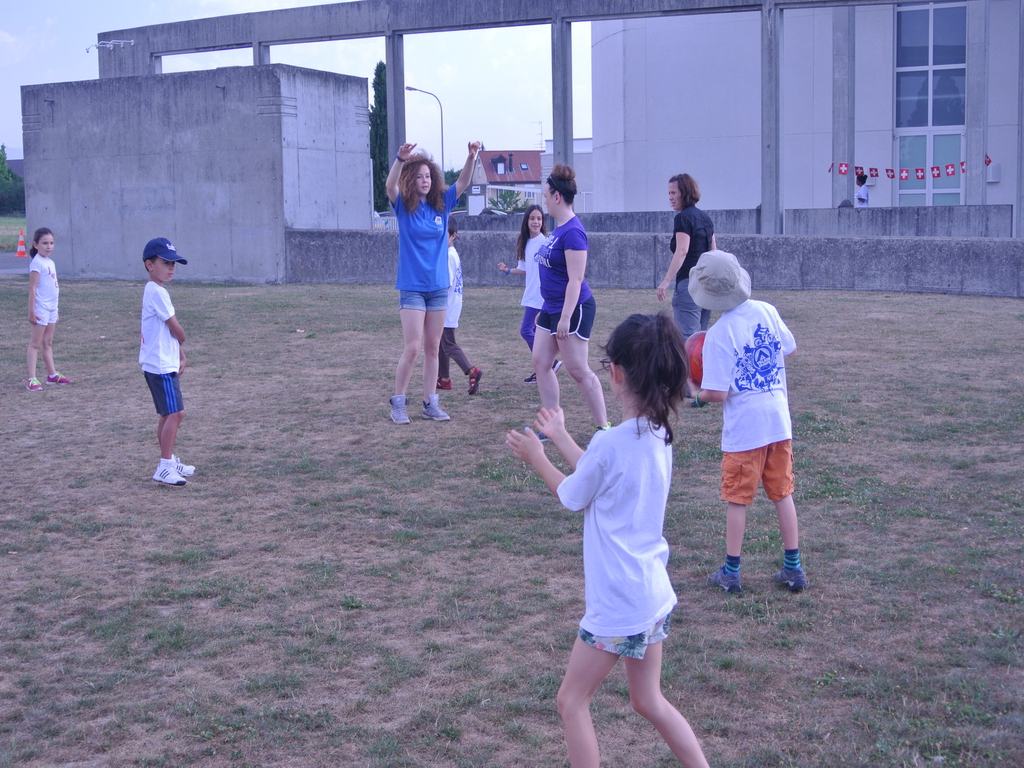 Village Camps International Summer Camp VDC Geneva 2016-08-12 https://www.villagecamps.com/journals_admin/images/1358-2809-DSC_8319.jpg