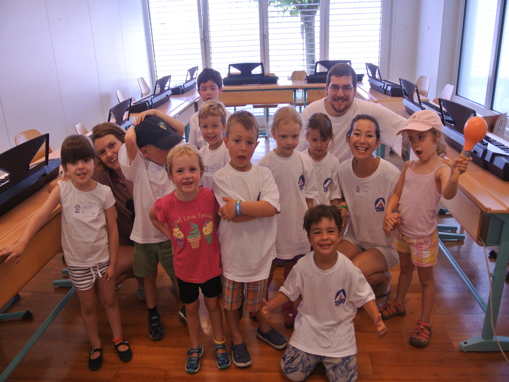Village Camps International Summer Camp VDC Geneva 2016-08-12 https://www.villagecamps.com/journals_admin/images/1358-3019-DSC_8350.jpg