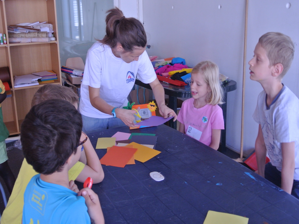 Village Camps International Summer Camp VDC Geneva 2016-08-12 https://www.villagecamps.com/journals_admin/images/1359-0403-DSC_8428.jpg