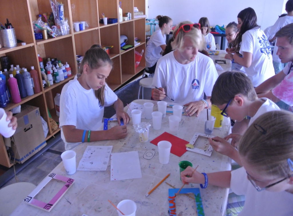 Village Camps International Summer Camp VDC Geneva 2016-08-12 https://www.villagecamps.com/journals_admin/images/1360-2791-DSC_8474.jpg