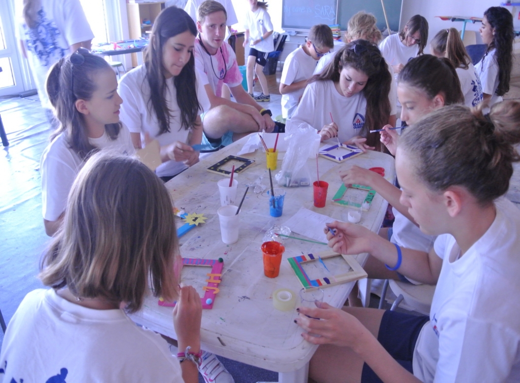 Village Camps International Summer Camp VDC Geneva 2016-08-12 https://www.villagecamps.com/journals_admin/images/1360-2847-DSC_8478.jpg