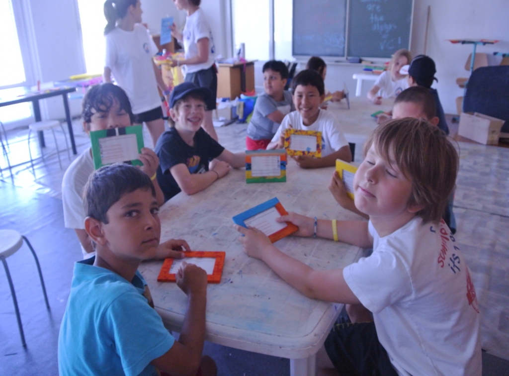 Village Camps International Summer Camp VDC Geneva 2016-08-12 https://www.villagecamps.com/journals_admin/images/1361-0185-DSC_8555.jpg