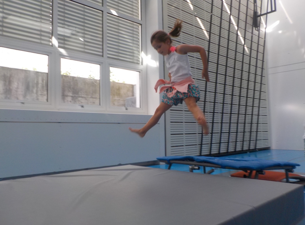 Village Camps International Summer Camp VDC Geneva 2016-08-12 https://www.villagecamps.com/journals_admin/images/1362-4060-DSCN1232.jpg