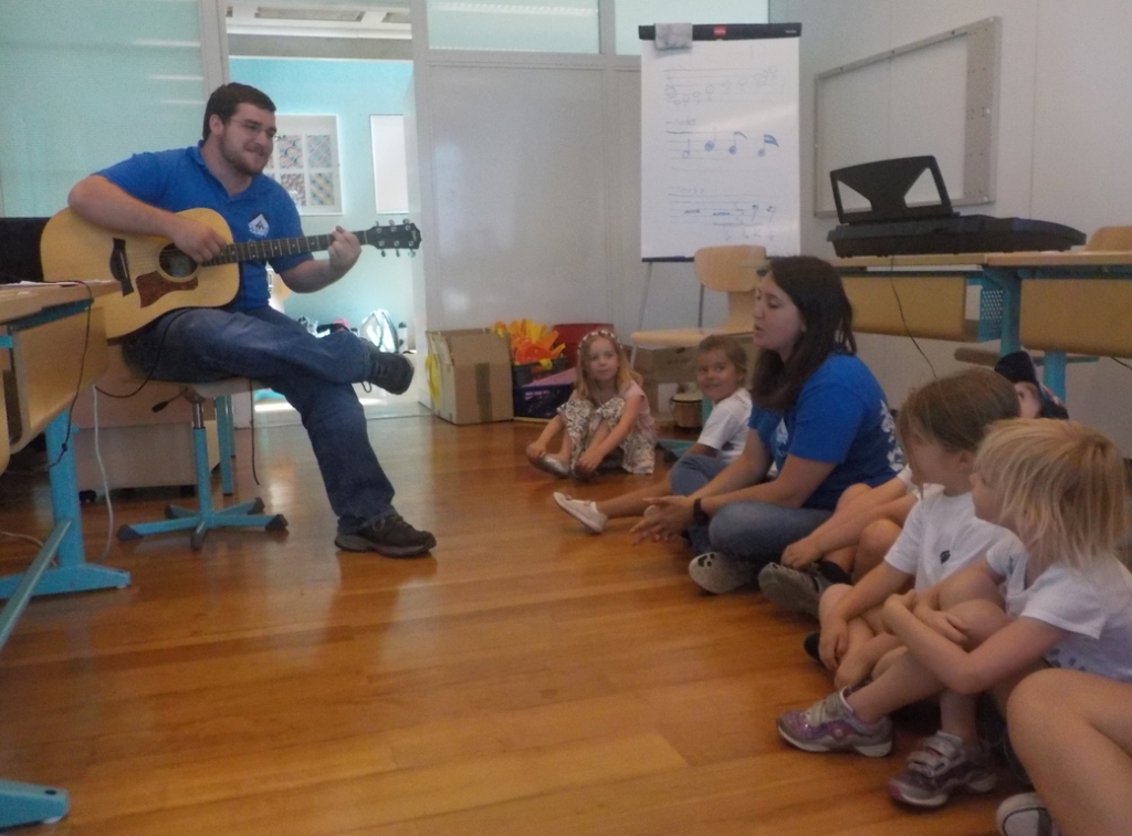 Village Camps International Summer Camp VDC Geneva 2016-08-12 https://www.villagecamps.com/journals_admin/images/1362-4210-DSCN1254.jpg