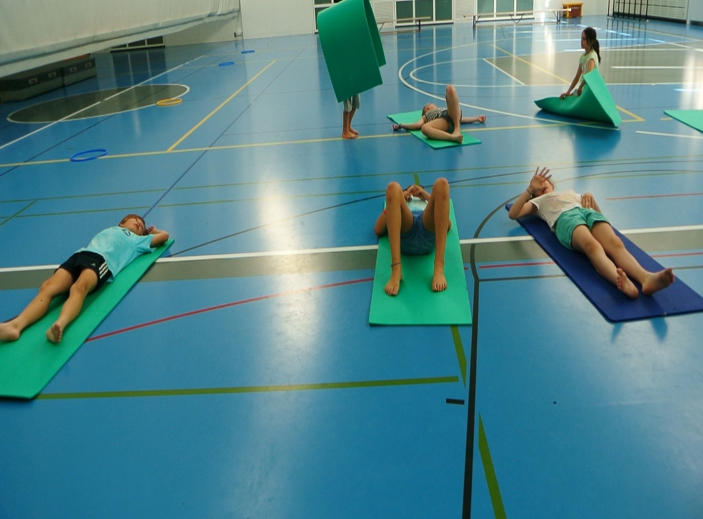 Village Camps International Summer Camp VDC Geneva 2016-08-12 https://www.villagecamps.com/journals_admin/images/1363-5168-DSC_8843.jpg