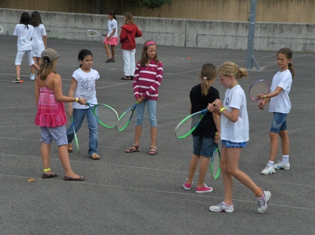 Village Camps International Summer Camp VDC Geneva 2016-08-12 https://www.villagecamps.com/journals_admin/images/137-34-HPIM4987.jpg