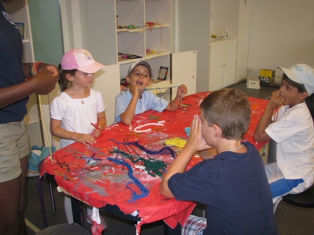 Village Camps International Summer Camp VDC Geneva 2016-08-12 https://www.villagecamps.com/journals_admin/images/137-34-IMG_3707.jpg