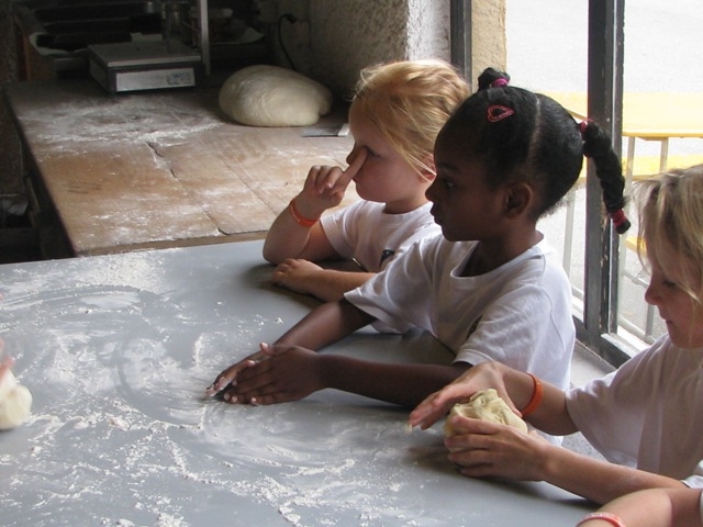 Village Camps International Summer Camp VDC Geneva 2016-08-12 https://www.villagecamps.com/journals_admin/images/137-34-IMG_3797.jpg