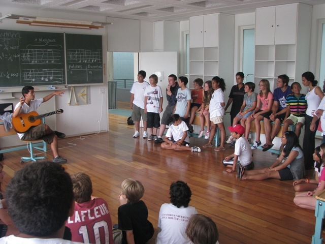 Village Camps International Summer Camp VDC Geneva 2016-08-12 https://www.villagecamps.com/journals_admin/images/137-34-IMG_3892.jpg