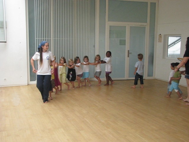 Village Camps International Summer Camp VDC Geneva 2016-08-12 https://www.villagecamps.com/journals_admin/images/137-34-IMG_3906.jpg