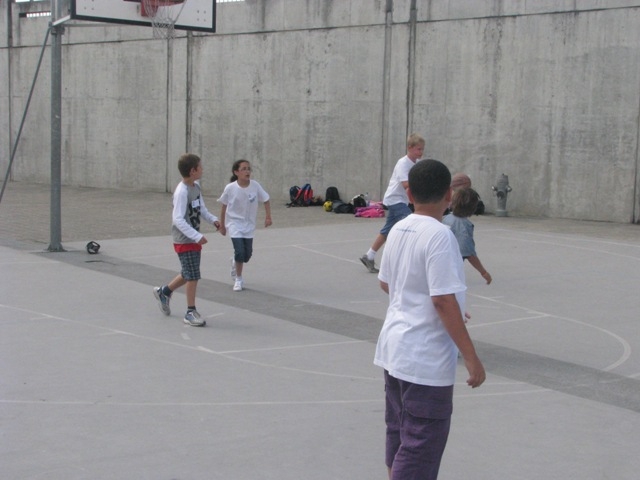 Village Camps International Summer Camp VDC Geneva 2016-08-12 https://www.villagecamps.com/journals_admin/images/140-34-IMG_4199.jpg