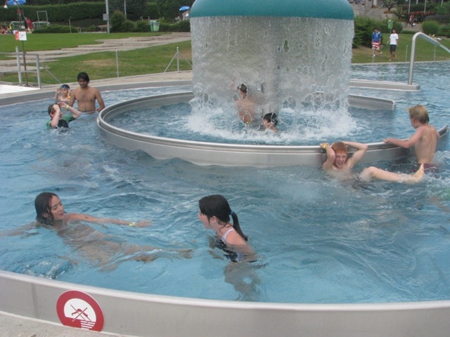 Village Camps International Summer Camp VDC Geneva 2016-08-12 https://www.villagecamps.com/journals_admin/images/140-34-IMG_4212.jpg