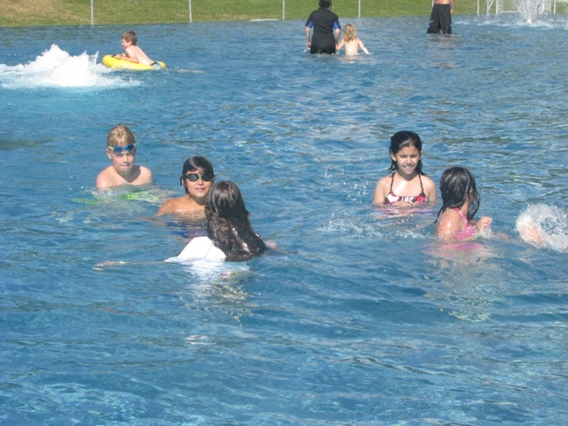 Village Camps International Summer Camp VDC Geneva 2016-08-12 https://www.villagecamps.com/journals_admin/images/141-34-IMG_4532.jpg