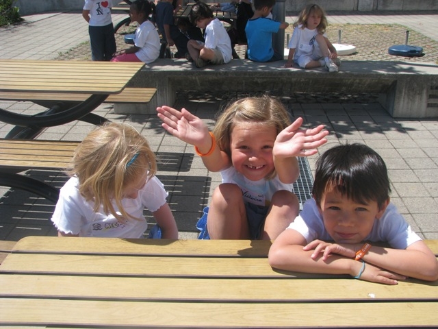 Village Camps International Summer Camp VDC Geneva 2016-08-12 https://www.villagecamps.com/journals_admin/images/141-34-IMG_4572.jpg