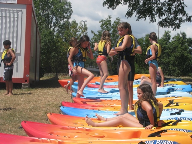 Village Camps International Summer Camp VDC Geneva 2016-08-12 https://www.villagecamps.com/journals_admin/images/141-34-IMG_4620.jpg