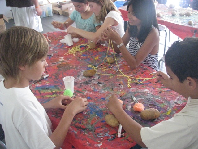 Village Camps International Summer Camp VDC Geneva 2016-08-12 https://www.villagecamps.com/journals_admin/images/142-34-IMG_4734.jpg