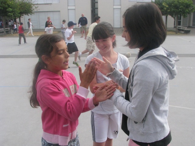 Village Camps International Summer Camp VDC Geneva 2016-08-12 https://www.villagecamps.com/journals_admin/images/143-34-IMG_4876.jpg