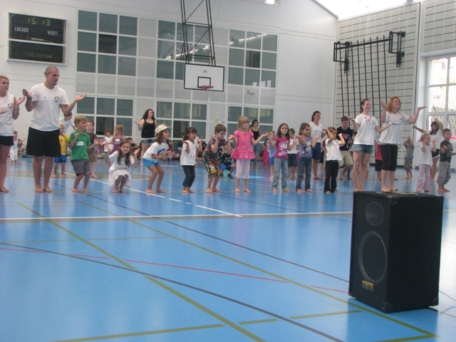 Village Camps International Summer Camp VDC Geneva 2016-08-12 https://www.villagecamps.com/journals_admin/images/144-34-IMG_5432.jpg