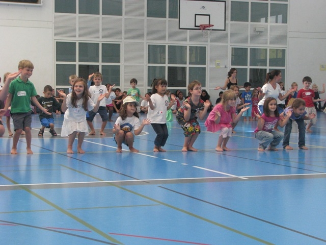 Village Camps International Summer Camp VDC Geneva 2016-08-12 https://www.villagecamps.com/journals_admin/images/144-34-IMG_5435.jpg