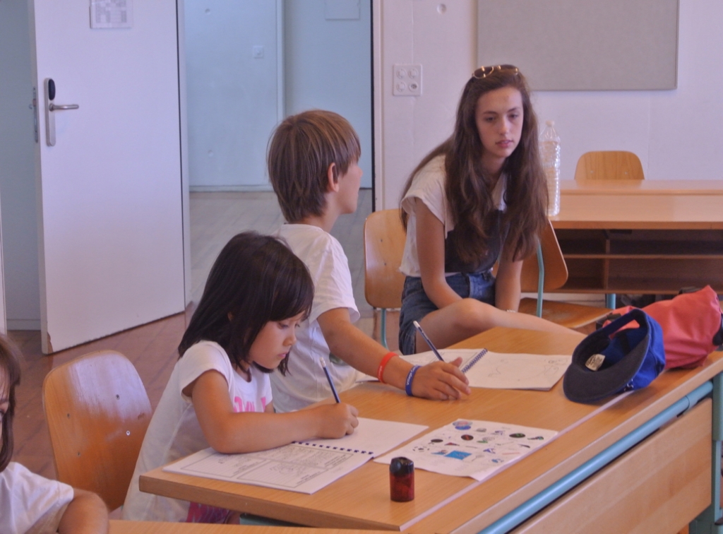 Village Camps International Summer Camp VDC Geneva 2016-08-12 https://www.villagecamps.com/journals_admin/images/1441-9289-DSC_9209.jpg