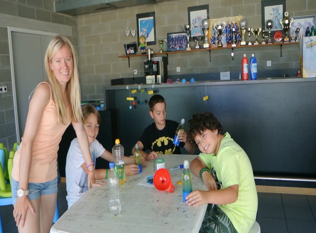 Village Camps International Summer Camp VDC Geneva 2016-08-12 https://www.villagecamps.com/journals_admin/images/1441-9454-DSC_9245.jpg
