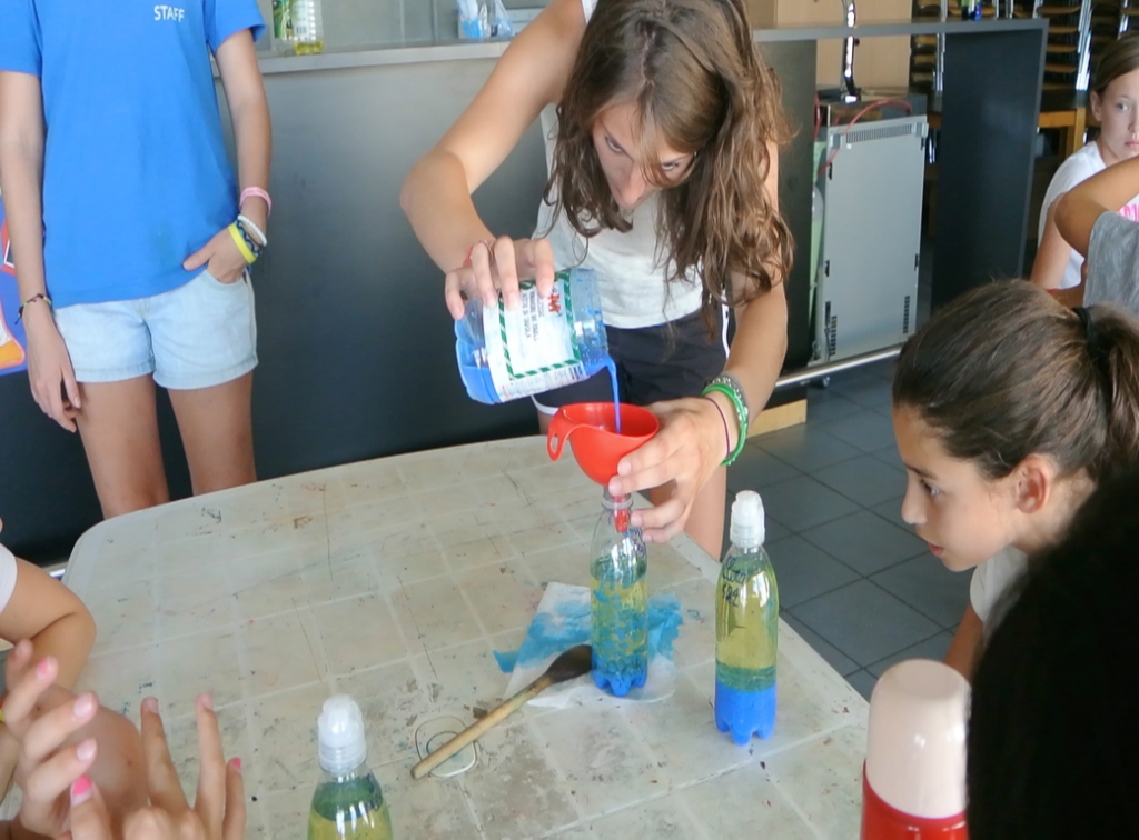 Village Camps International Summer Camp VDC Geneva 2016-08-12 https://www.villagecamps.com/journals_admin/images/1441-9622-DSC_9242.jpg