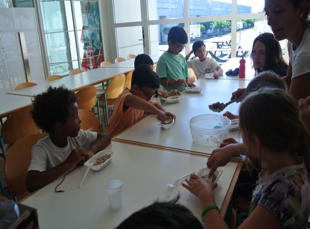 Village Camps International Summer Camp VDC Geneva 2016-08-12 https://www.villagecamps.com/journals_admin/images/1441-9675-DSC_9187.jpg