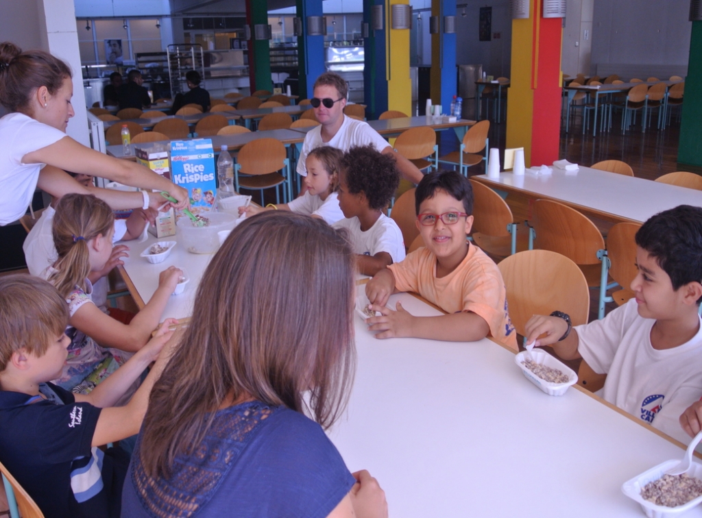 Village Camps International Summer Camp VDC Geneva 2016-08-12 https://www.villagecamps.com/journals_admin/images/1441-9682-DSC_9190.jpg