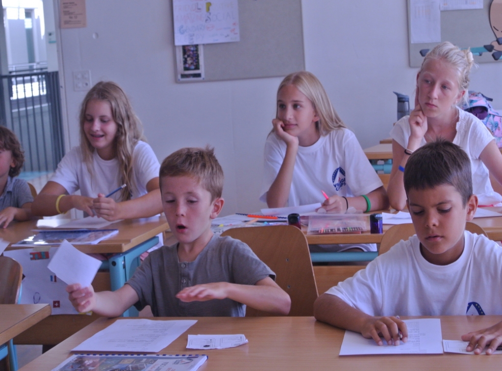 Village Camps International Summer Camp VDC Geneva 2016-08-12 https://www.villagecamps.com/journals_admin/images/1443-4766-DSC_9439.jpg