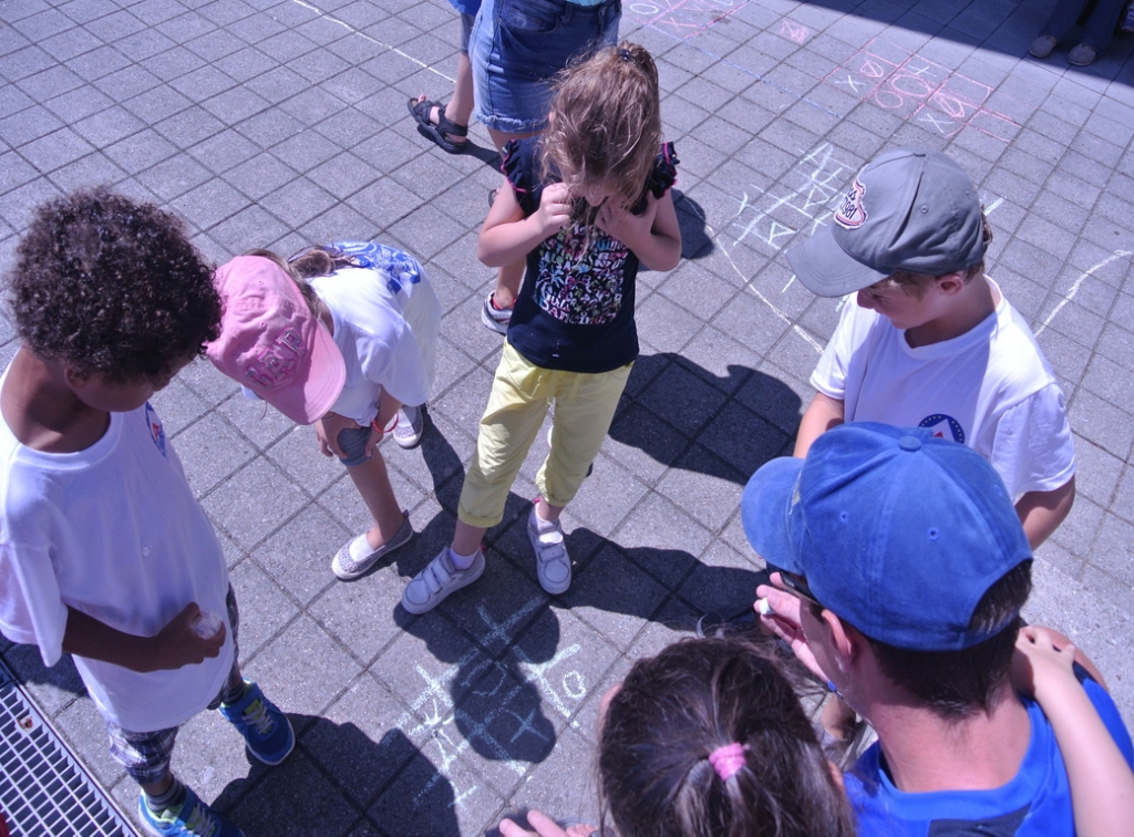 Village Camps International Summer Camp VDC Geneva 2016-08-12 https://www.villagecamps.com/journals_admin/images/1443-4840-DSC_9469.jpg