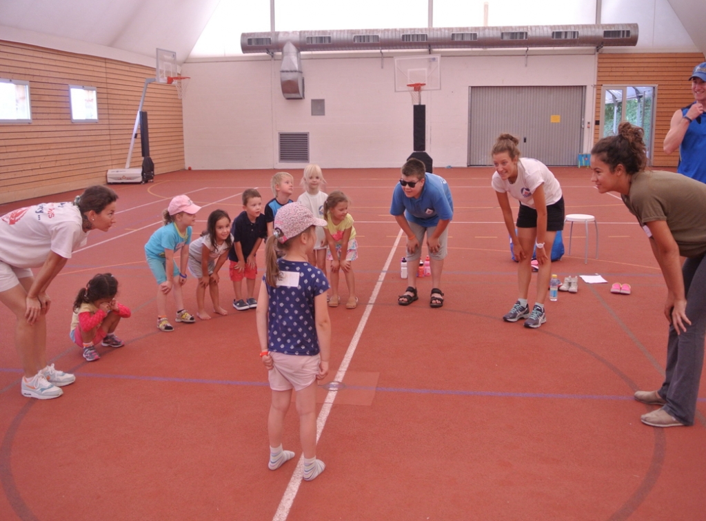 Village Camps International Summer Camp VDC Geneva 2016-08-12 https://www.villagecamps.com/journals_admin/images/1443-4996-DSC_9385.jpg