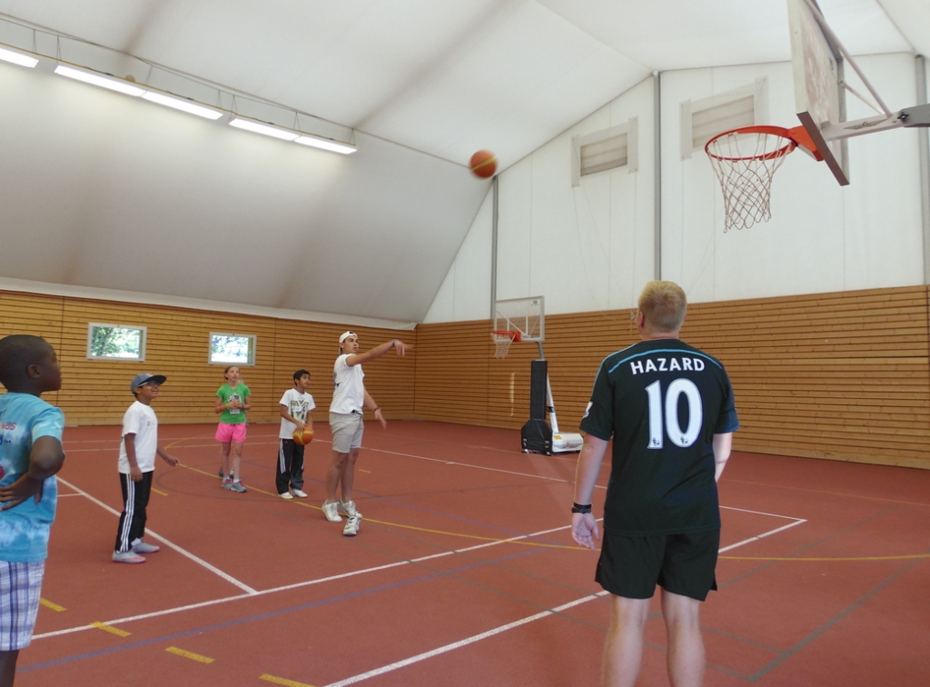 Village Camps International Summer Camp VDC Geneva 2016-08-12 https://www.villagecamps.com/journals_admin/images/1445-7157-SAM_0055.jpg