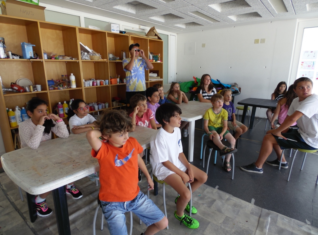 Village Camps International Summer Camp VDC Geneva 2016-08-12 https://www.villagecamps.com/journals_admin/images/1446-3237-SAM_0178.jpg