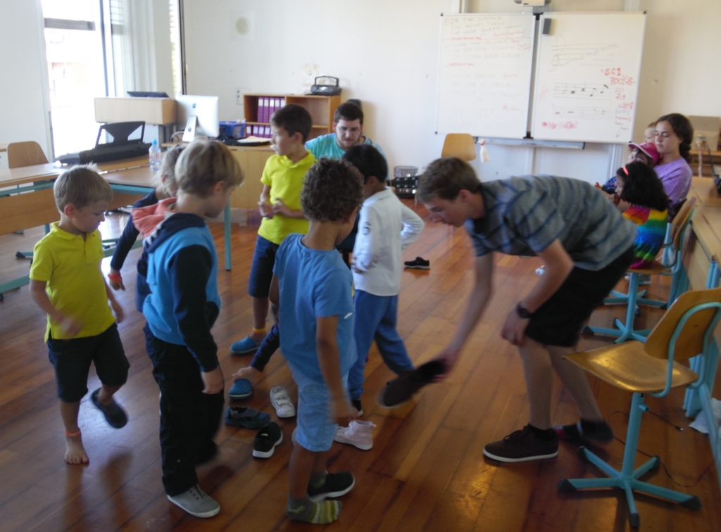 Village Camps International Summer Camp VDC Geneva 2016-08-12 https://www.villagecamps.com/journals_admin/images/1448-0707-SAM_0313.jpg