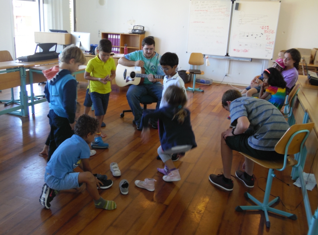 Village Camps International Summer Camp VDC Geneva 2016-08-12 https://www.villagecamps.com/journals_admin/images/1448-0898-SAM_0312.jpg