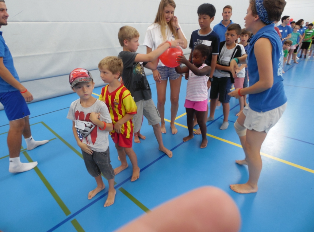 Village Camps International Summer Camp VDC Geneva 2016-08-12 https://www.villagecamps.com/journals_admin/images/1453-4536-SAM_0459.jpg