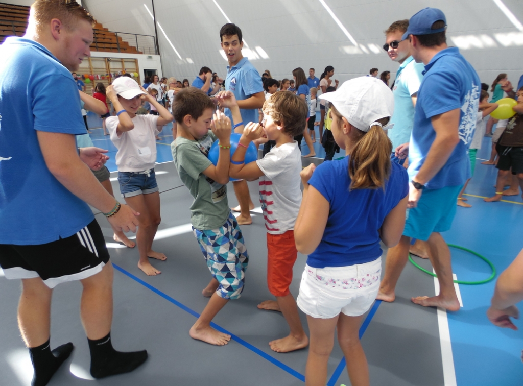 Village Camps International Summer Camp VDC Geneva 2016-08-12 https://www.villagecamps.com/journals_admin/images/1453-4542-SAM_0463.jpg
