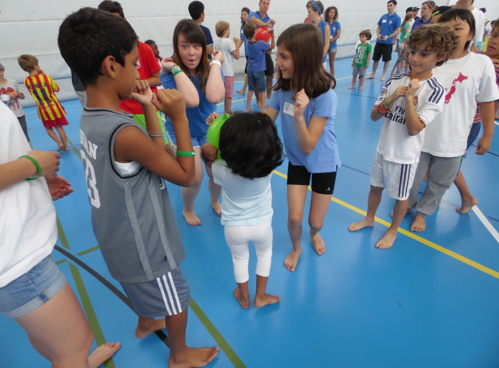 Village Camps International Summer Camp VDC Geneva 2016-08-12 https://www.villagecamps.com/journals_admin/images/1453-4543-SAM_0465.jpg