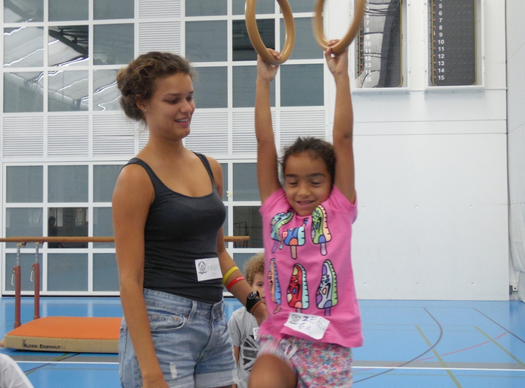 Village Camps International Summer Camp VDC Geneva 2016-08-12 https://www.villagecamps.com/journals_admin/images/1454-0521-SAM_0521.jpg