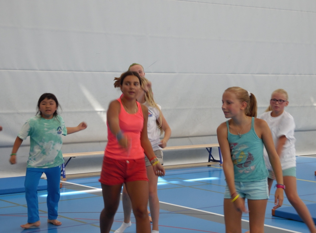 Village Camps International Summer Camp VDC Geneva 2016-08-12 https://www.villagecamps.com/journals_admin/images/1455-0213-SAM_0617.jpg