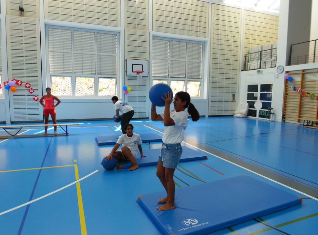 Village Camps International Summer Camp VDC Geneva 2016-08-12 https://www.villagecamps.com/journals_admin/images/1455-0260-SAM_0630.jpg