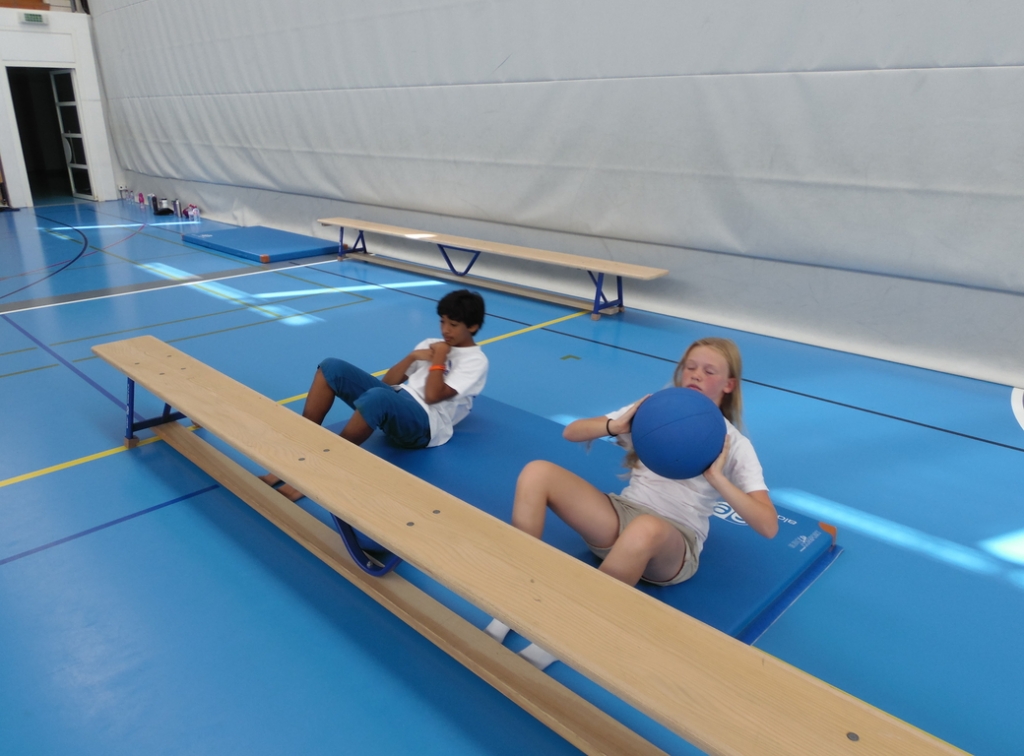Village Camps International Summer Camp VDC Geneva 2016-08-12 https://www.villagecamps.com/journals_admin/images/1455-0260-SAM_0632.jpg