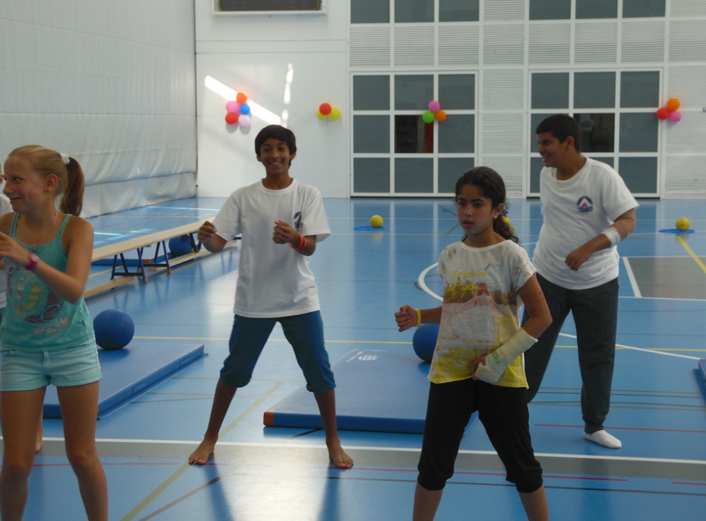 Village Camps International Summer Camp VDC Geneva 2016-08-12 https://www.villagecamps.com/journals_admin/images/1455-0425-SAM_0622.jpg