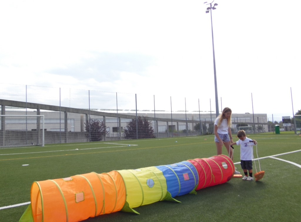 Village Camps International Summer Camp VDC Geneva 2016-08-12 https://www.villagecamps.com/journals_admin/images/1456-1034-SAM_0690.jpg